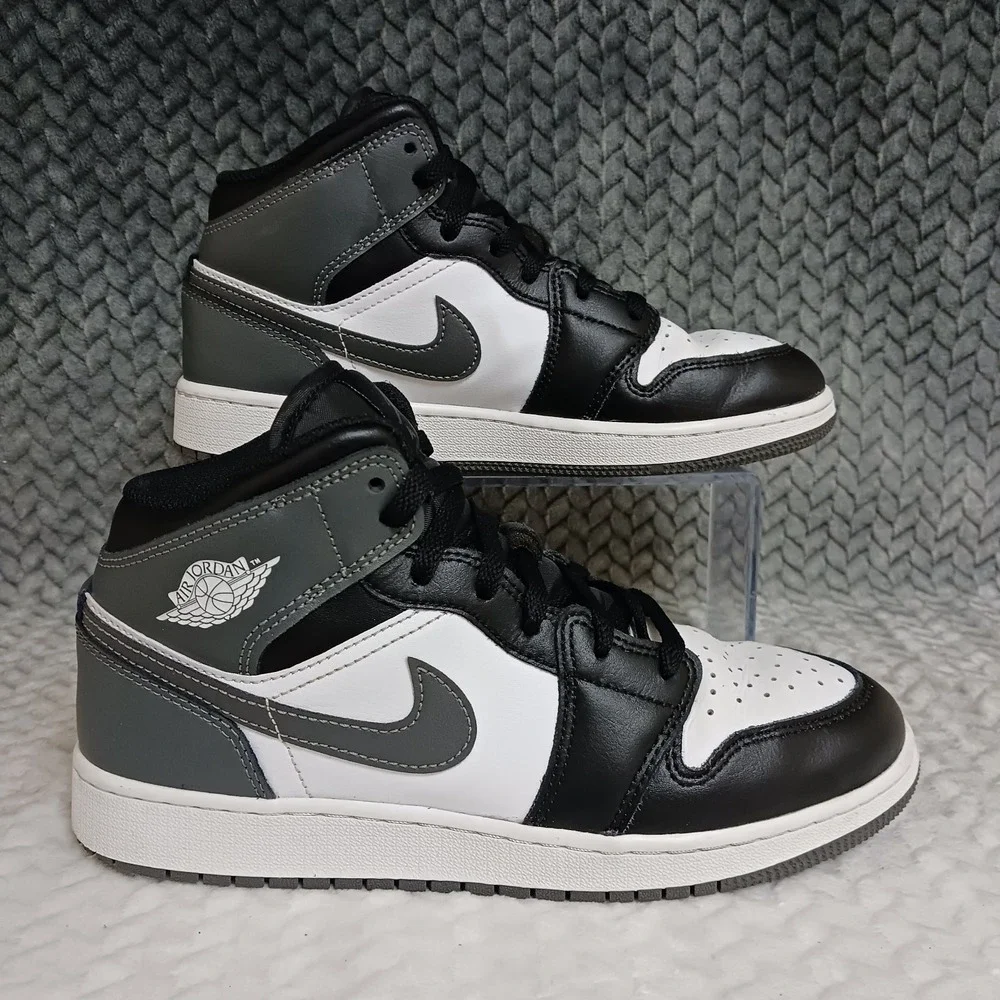 Nike Air Jordan 1 Mid GS Black White Iron Grey Basketball Sneakers Shoes Sz 6.5Y